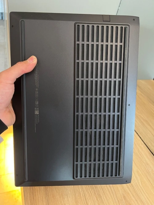 Hp victus reyzen 5 5600h 16G de ram 512 ssd rtx 3050