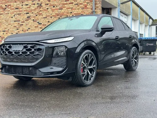 Audi Q3 2026 S-line