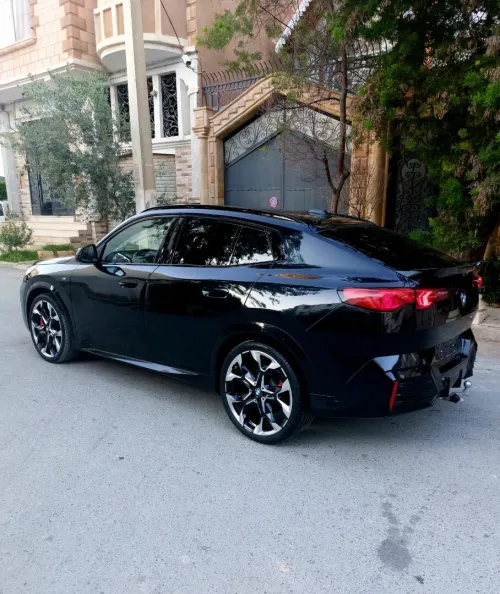 BMW X 2 x-drive black 2025 Pack M