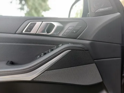 BMW X5 2024 Triple black