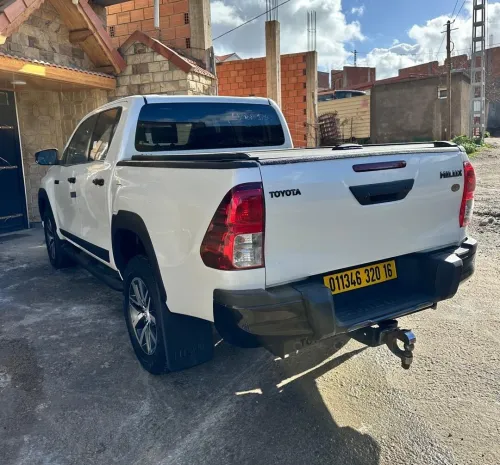 Toyota Hilux 2020 LEGEND DC 4x4 Pack Luxe