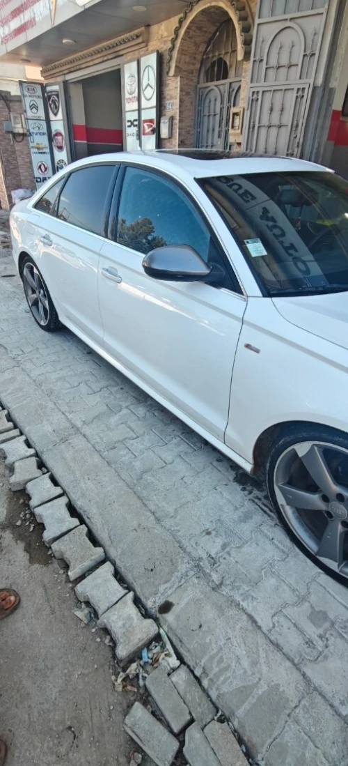 Audi A6 2012 A6