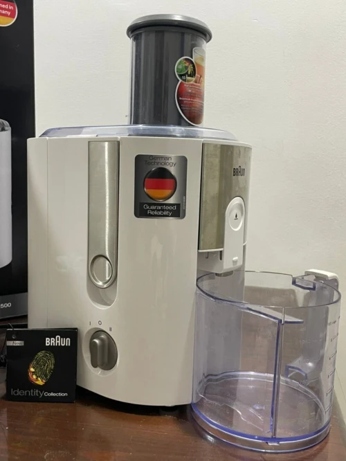 Centrifugeuse Braun Identity collection