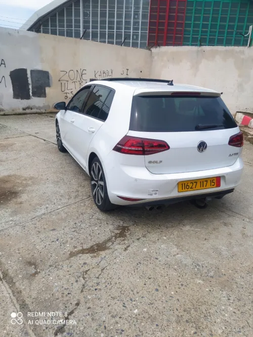 Volkswagen Golf 7 2017 Carat+