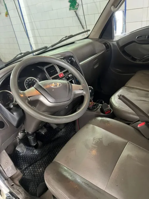Hyundai H100 2012