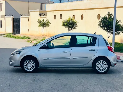 Renault Clio 3 2012 Night and Day