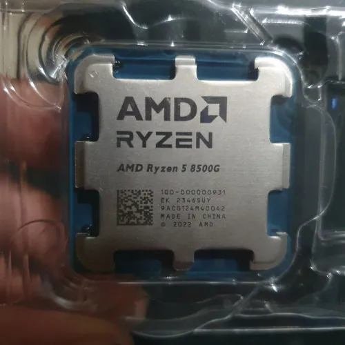 Ryzen 5 8500G neuf