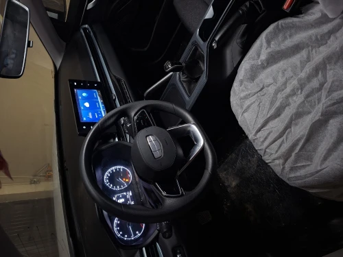 Geely Emgrand 2025 