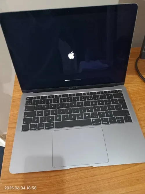 MacBook Air Retina, 13 inch, 2018