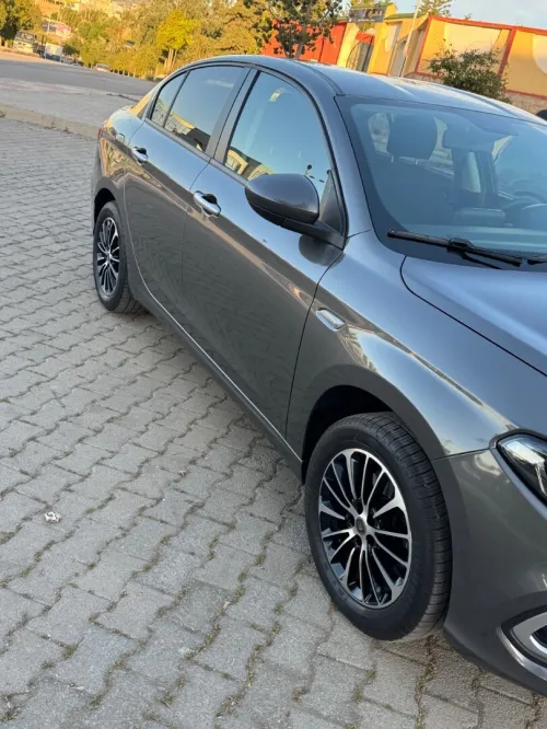 Fiat Tipo Sedan 2025 