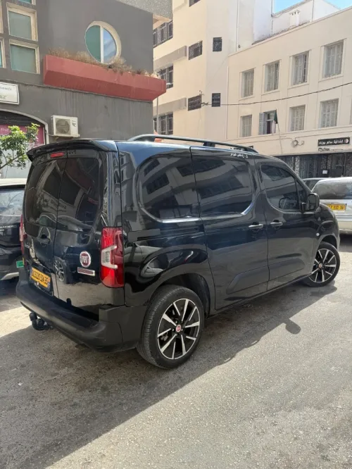 Fiat Doblo 2024 Talyani