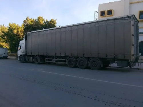 نقل البضائع والترحيل الكامل باحترافية وأمان Transport de marchandises et déménagement complet avec professionnalisme et sécurité