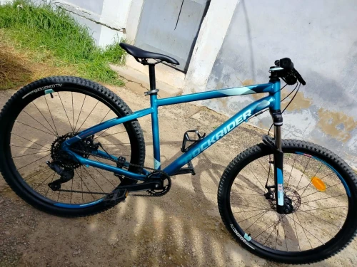 Velo rockrider taille M 27.5