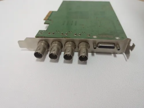carte d'acquisition Blackmagic Design DeckLink Studio 4K. 4 port