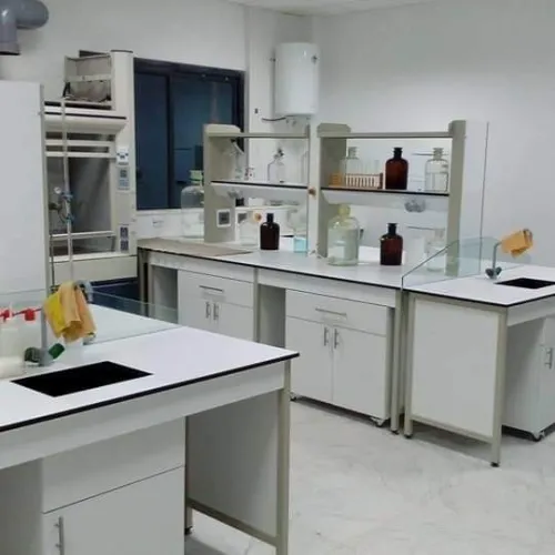 Paillasse de laboratoire 