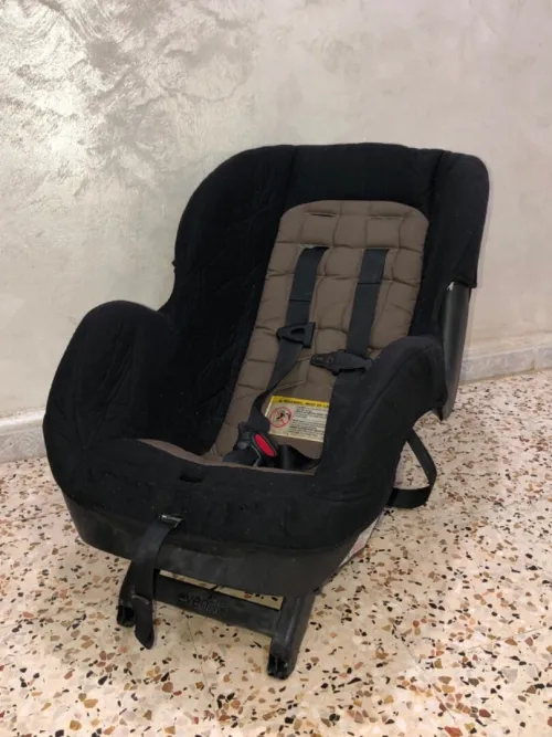 Siège auto bébé Evenflo . NEUF . Importé des USA . 2,3 à 18 kg