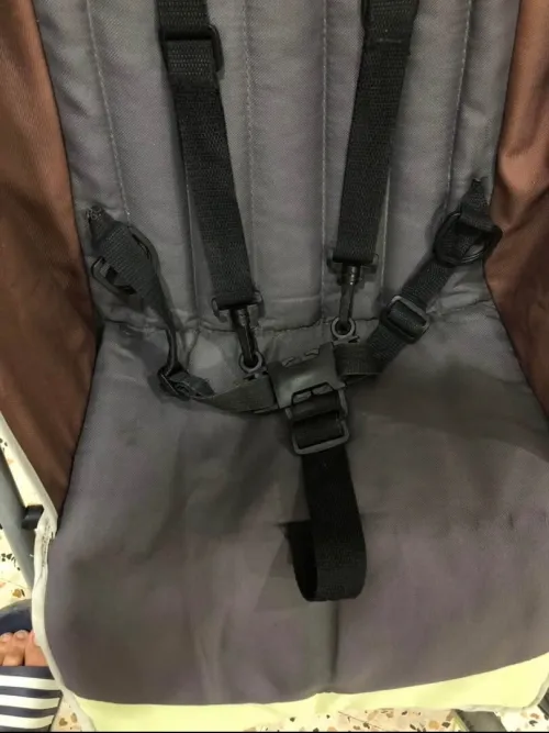 Poucette Trotine 55 . Importer de France . État neuf 10/10