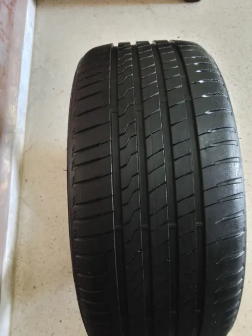 Pneu Firestone 225/40/18