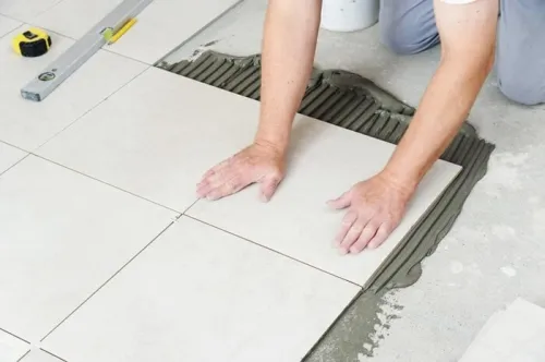 Maçon poseur expérimenté Sols, murs et finitions intérieures