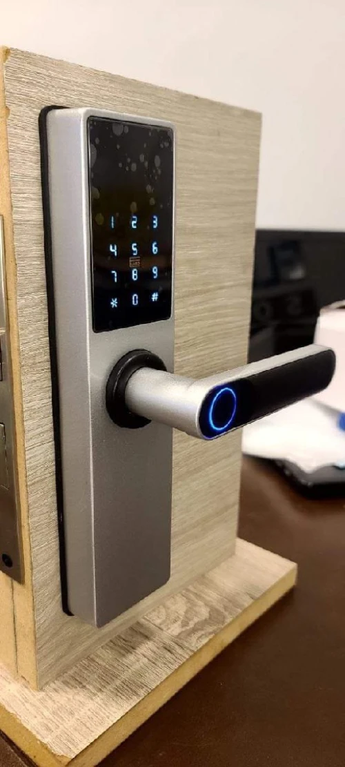 Serrure intelligente connectée 