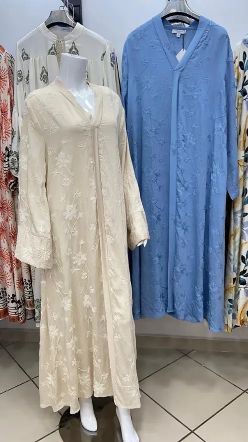 Robe pour femme 24pieces 55000 da