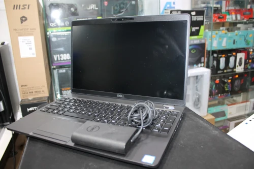 LAPTOP DELL 5400 I7 8EME 16GB 256G 14 POUCE