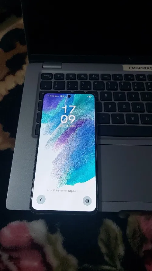 Samsung galaxy S21 fe