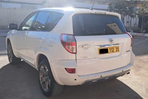 Toyota RAV4 2012 Dynamique