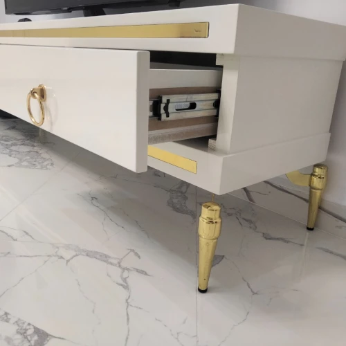 meuble TV blanc   en hêtre