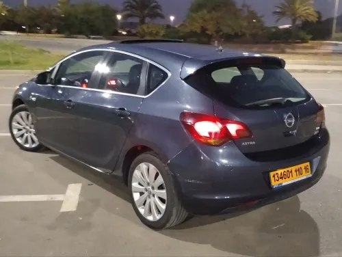 Opel Astra 2010 SPORT