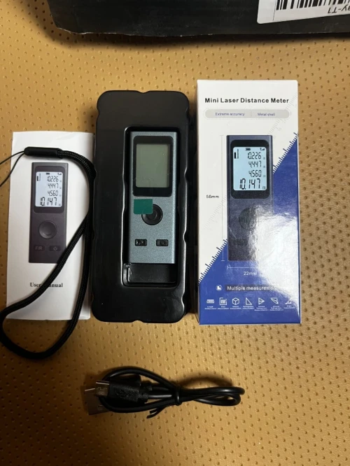 Mini metre laser