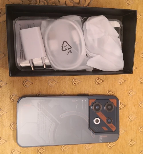 Pova 6 Pro