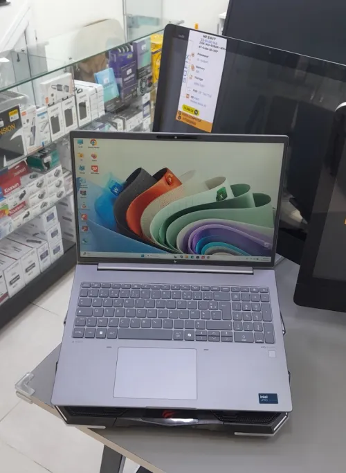 WORK STATION HP ZBOOK POWER 16 G11 ULTRA 7 165H 32G 512G SSD 15,6"  FHD TACTILE