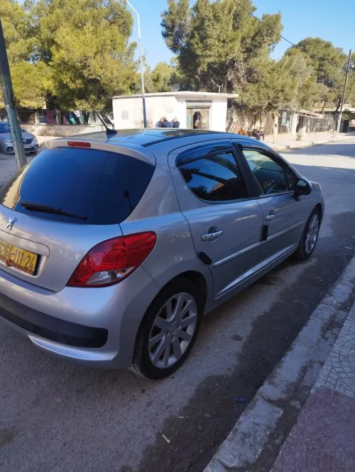 Peugeot 207 2011 Allure