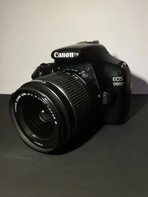 Canon 1100D etat excellent