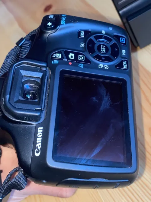 Canon 1100D