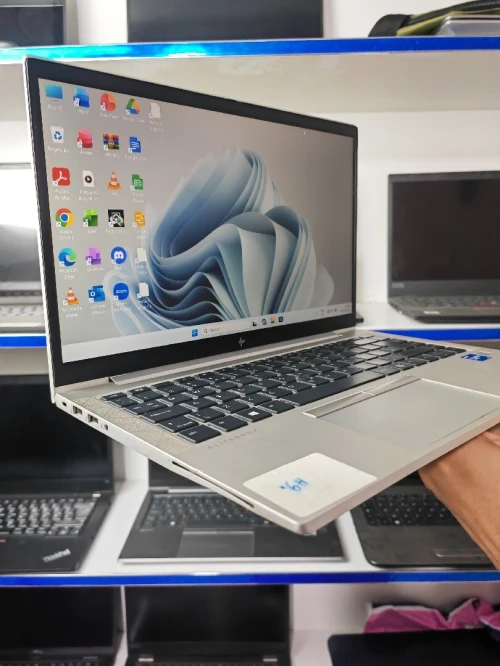 Hp elitebook 840 g8 i5 11eme