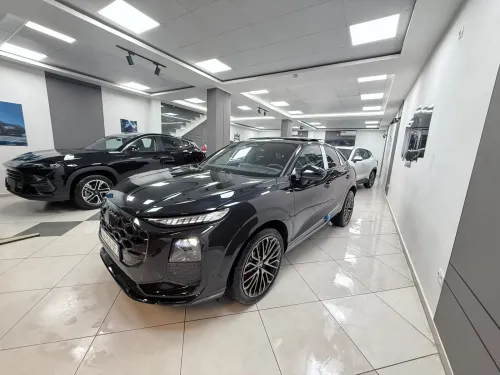 Audi New Q3 2026 S line full black