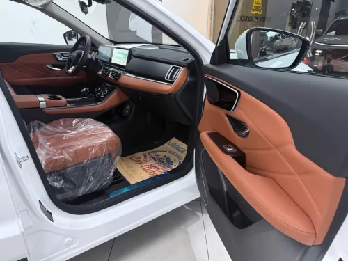 Jetour  X70 PLUS 2025 Luxury 7 places