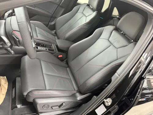 Audi Q3 2026 S line full black