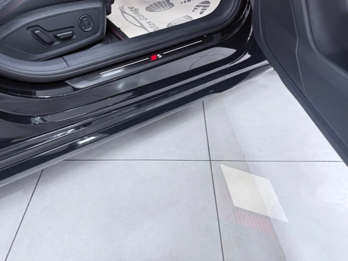 Audi A6 2026 S line black