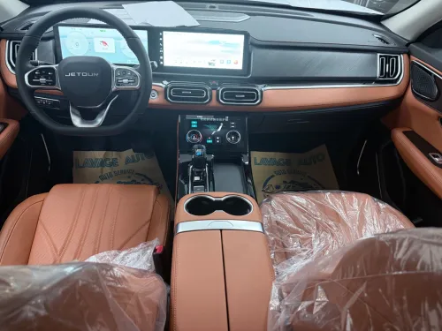 Jetour  X70 PLUS 2025 Luxury 7 places