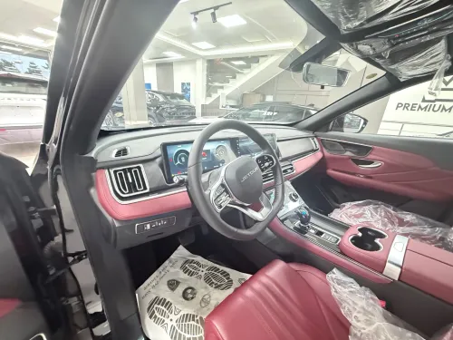 Jetour  X70 PLUS 2025 Luxury 7 Places