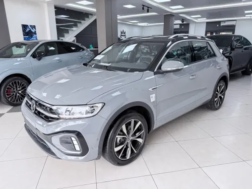Volkswagen T-Roc 2026 R line pack chrome