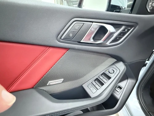 BMW New série 1 2026 M sport pack