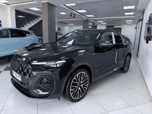 Audi Q5 2026 S line full black