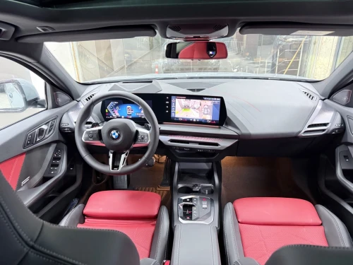 BMW New série 1 2026 M sport pack