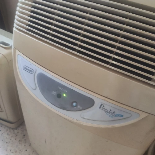 مكيف هواء متنقل DeLonghi Pinguino 2.8kW مع telecomande [ venu de france ] khaseh khedma