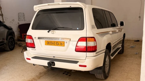 Toyota GXR 2004 4700 v8