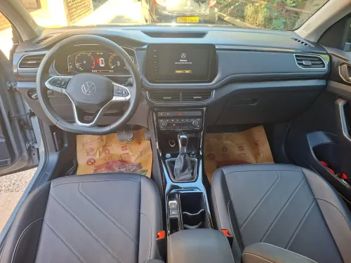 Volkswagen Tharu  2025 Bright Moon Edition 